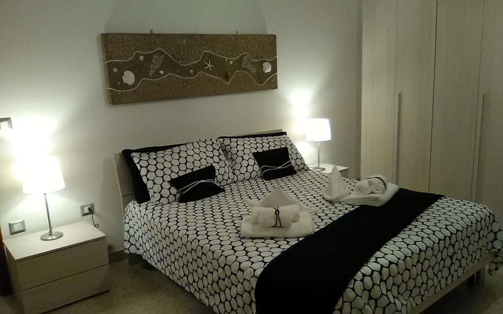 Voglia Di Mare... Holidays On The Beach Appartement Porto SantʼElpidio Buitenkant foto